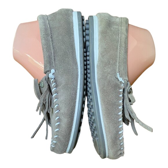 Minnetonka Women’s Gray Taupe Suede Kilty Plus Moccasins Size 7 Comfort Shoes - Picture 9 of 11